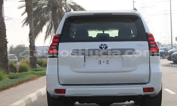 Buy Used Toyota Land Cruiser Prado White Car in Canaries in Canaries Buy Used Toyota Land Cruiser Prado White Car in Canaries in Canaries