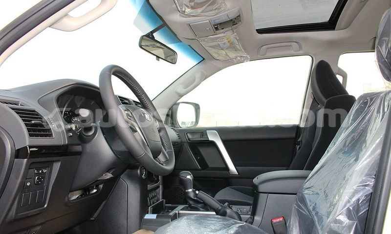 Big with watermark toyota land cruiser prado canaries canaries 4464