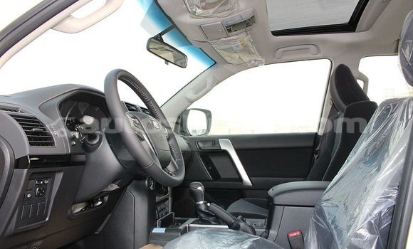 Buy Used Toyota Land Cruiser Prado White Car in Canaries in Canaries Buy Used Toyota Land Cruiser Prado White Car in Canaries in Canaries
