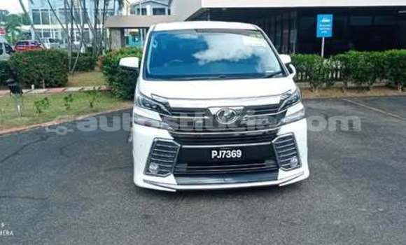 Buy Used Toyota Vellfire Other Car in Castries in Castries