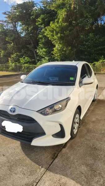 Big with watermark toyota yaris castries castries 4475