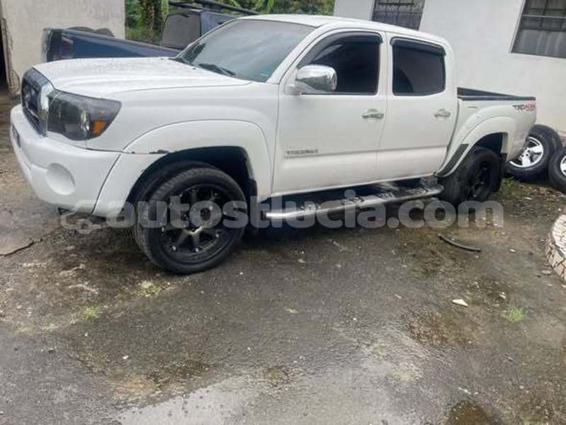 Big with watermark toyota tacoma choiseul choiseul 4476