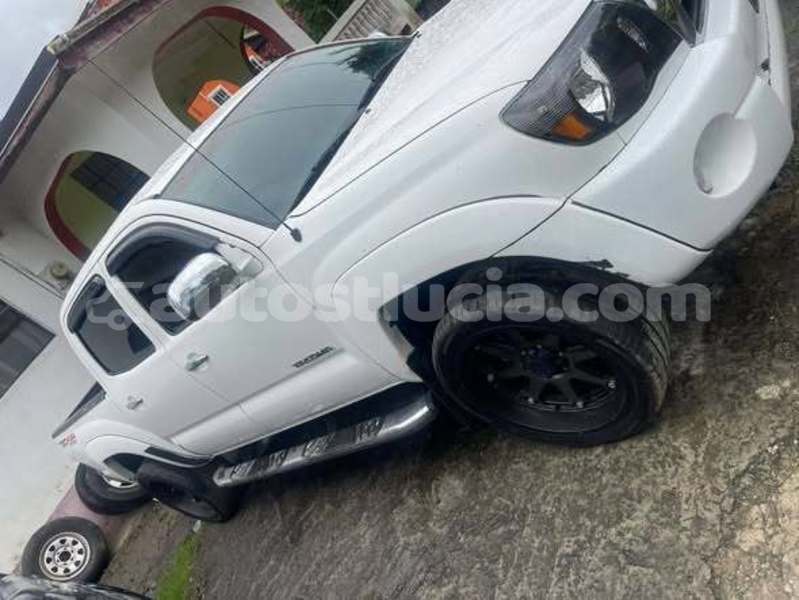 Big with watermark toyota tacoma choiseul choiseul 4476