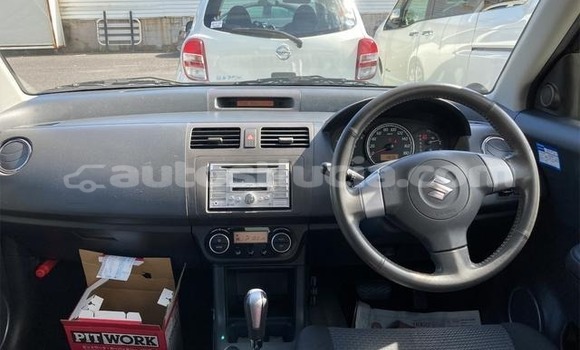 Buy Used Suzuki Swift Silver Car in Castries in Castries Buy Used Suzuki Swift Silver Car in Castries in Castries