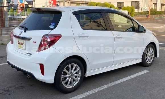Buy Used Toyota Vitz White Car in Castries in Castries Buy Used Toyota Vitz White Car in Castries in Castries