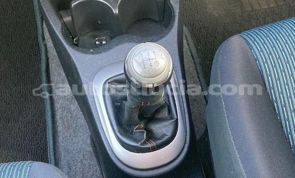 Buy Used Toyota Vitz White Car in Castries in Castries Buy Used Toyota Vitz White Car in Castries in Castries