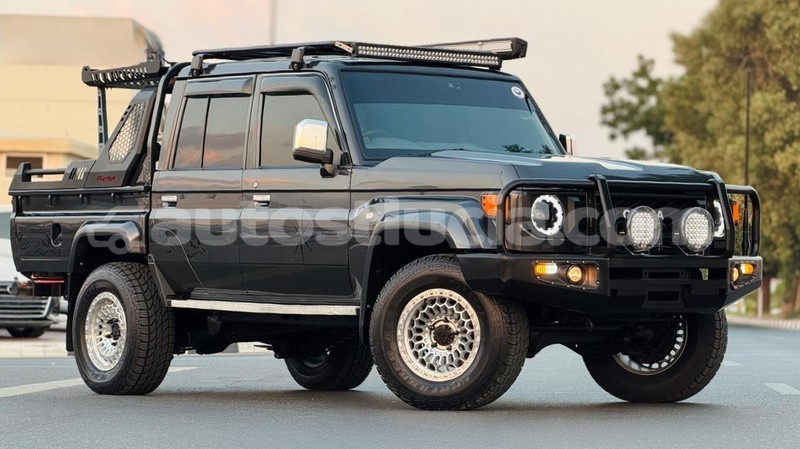 Big with watermark toyota land cruiser anse la raye import dubai 4499