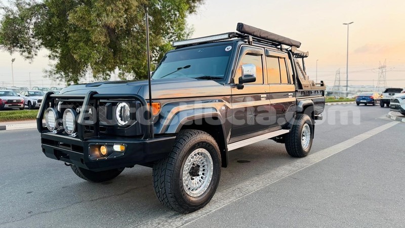 Big with watermark toyota land cruiser anse la raye import dubai 4499