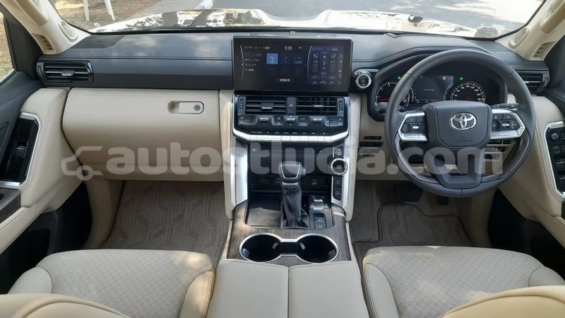 Big with watermark toyota land cruiser anse la raye import dubai 4500