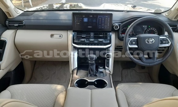 Buy Used Toyota Land Cruiser Black Car in Import - Dubai in Anse-la-Raye Buy Used Toyota Land Cruiser Black Car in Import - Dubai in Anse-la-Raye
