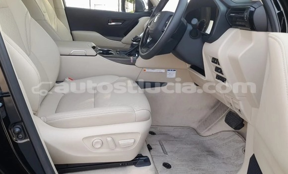 Buy Used Toyota Land Cruiser Black Car in Import - Dubai in Anse-la-Raye Buy Used Toyota Land Cruiser Black Car in Import - Dubai in Anse-la-Raye