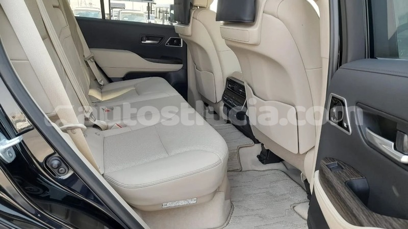 Big with watermark toyota land cruiser anse la raye import dubai 4500