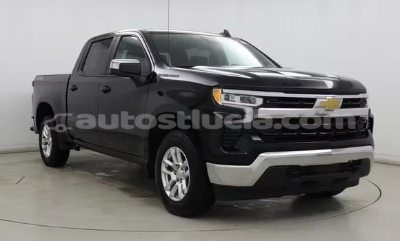 Buy Used Chevrolet Silverado Black Car in Castries in Castries