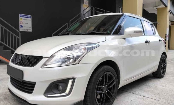 Acheter Occasion Voiture Suzuki Swift Blanc à Canaries, Canaries Acheter Occasion Voiture Suzuki Swift Blanc à Canaries, Canaries