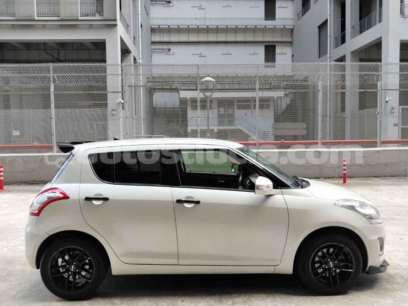 Big with watermark suzuki swift canaries canaries 4506