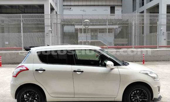 Acheter Occasion Voiture Suzuki Swift Blanc à Canaries, Canaries Acheter Occasion Voiture Suzuki Swift Blanc à Canaries, Canaries