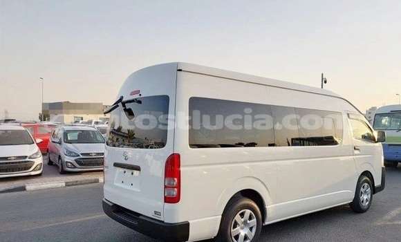 Acheter Occasion Voiture Toyota Hiace Blanc à Canaries, Canaries Acheter Occasion Voiture Toyota Hiace Blanc à Canaries, Canaries