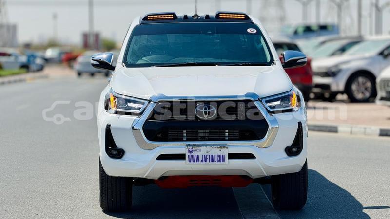 Big with watermark toyota hilux anse la raye import dubai 4509