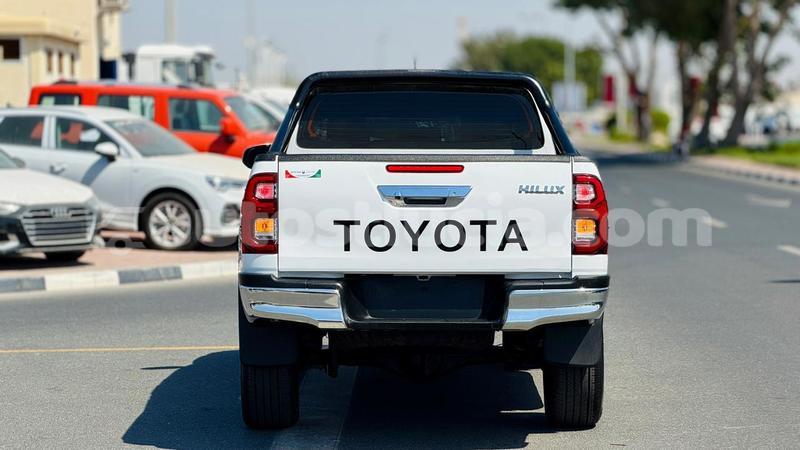 Big with watermark toyota hilux anse la raye import dubai 4509