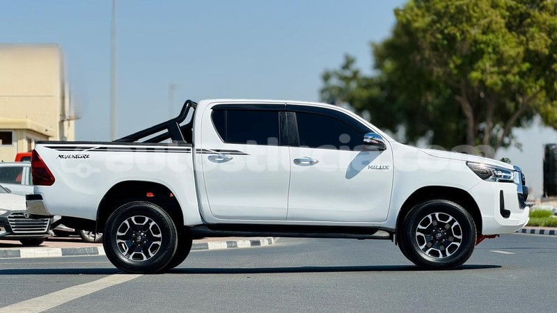Big with watermark toyota hilux anse la raye import dubai 4509