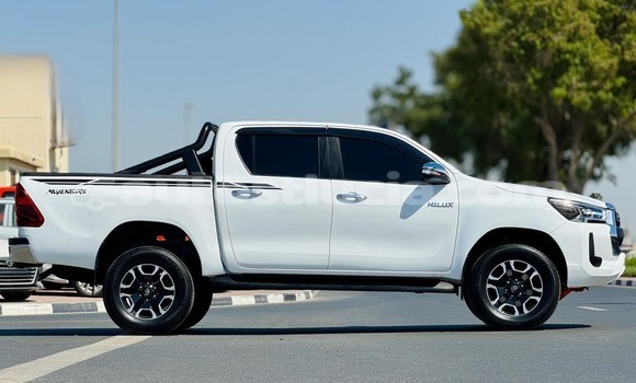 Acheter Occasion Voiture Toyota Hilux Blanc à Import - Dubai, Anse-la-Raye Acheter Occasion Voiture Toyota Hilux Blanc à Import - Dubai, Anse-la-Raye