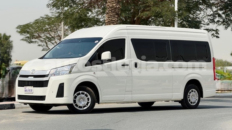 Big with watermark toyota hiace anse la raye import dubai 4514