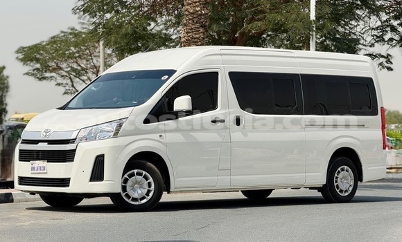 Acheter Occasion Voiture Toyota Hiace Blanc à Import - Dubai, Anse-la-Raye Acheter Occasion Voiture Toyota Hiace Blanc à Import - Dubai, Anse-la-Raye