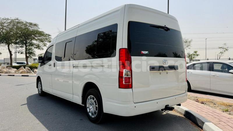 Big with watermark toyota hiace anse la raye import dubai 4514