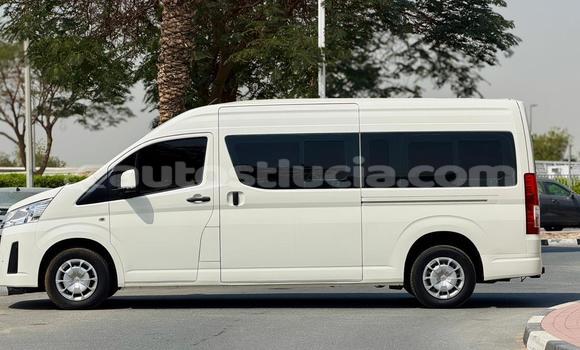 Acheter Occasion Voiture Toyota Hiace Blanc à Import - Dubai, Anse-la-Raye Acheter Occasion Voiture Toyota Hiace Blanc à Import - Dubai, Anse-la-Raye