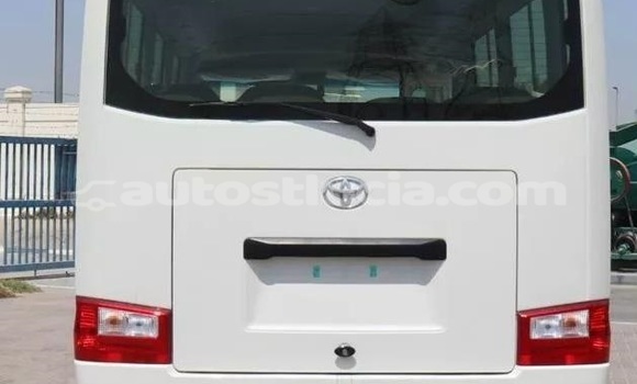 Acheter Occasion Voiture Toyota Coaster Blanc à Canaries, Canaries Acheter Occasion Voiture Toyota Coaster Blanc à Canaries, Canaries