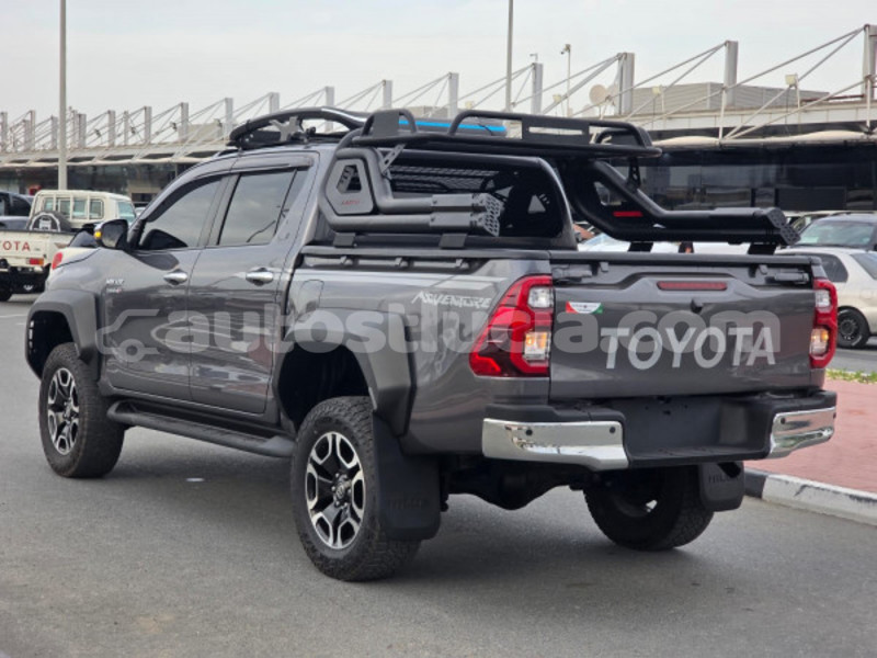 Big with watermark toyota hilux anse la raye import dubai 4521