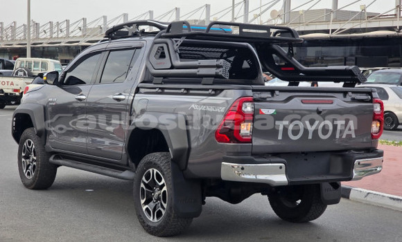 Buy Used Toyota Hilux Black Car in Import - Dubai in Anse-la-Raye Buy Used Toyota Hilux Black Car in Import - Dubai in Anse-la-Raye