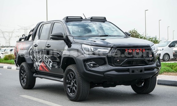 Buy Used Toyota Hilux Black Car in Import - Dubai in Anse-la-Raye Buy Used Toyota Hilux Black Car in Import - Dubai in Anse-la-Raye