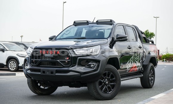 Buy Used Toyota Hilux Black Car in Import - Dubai in Anse-la-Raye Buy Used Toyota Hilux Black Car in Import - Dubai in Anse-la-Raye