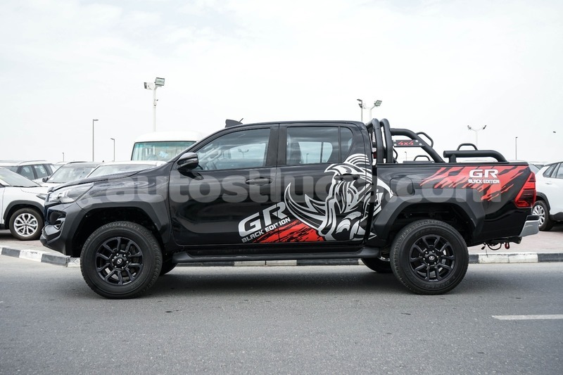 Big with watermark toyota hilux anse la raye import dubai 4522