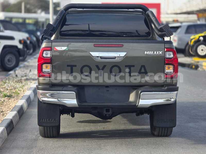 Big with watermark toyota hilux anse la raye import dubai 4525