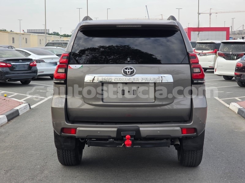Big with watermark toyota land cruiser prado anse la raye import dubai 4529