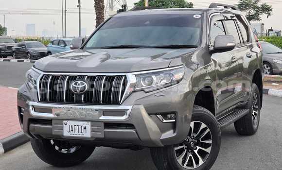 Buy Used Toyota Land Cruiser Prado Green Car in Import - Dubai in Anse-la-Raye Buy Used Toyota Land Cruiser Prado Green Car in Import - Dubai in Anse-la-Raye