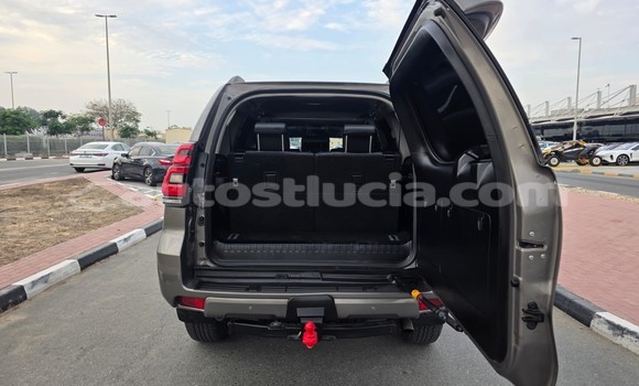 Buy Used Toyota Land Cruiser Prado Green Car in Import - Dubai in Anse-la-Raye Buy Used Toyota Land Cruiser Prado Green Car in Import - Dubai in Anse-la-Raye
