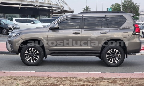 Buy Used Toyota Land Cruiser Prado Brown Car in Castries in Castries Buy Used Toyota Land Cruiser Prado Brown Car in Castries in Castries