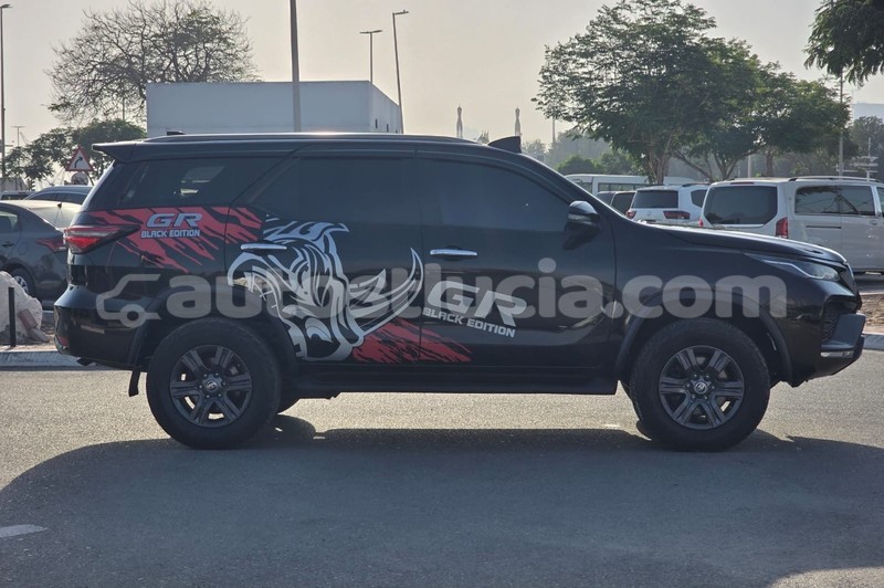 Big with watermark toyota fortuner anse la raye import dubai 4536