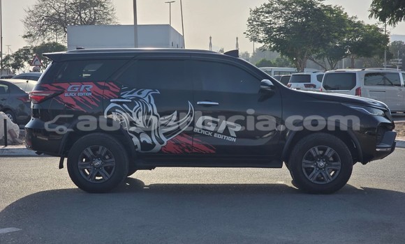 Buy Used Toyota Fortuner Black Car in Import - Dubai in Anse-la-Raye Buy Used Toyota Fortuner Black Car in Import - Dubai in Anse-la-Raye
