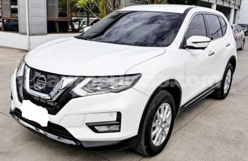 Big with watermark nissan x trail canaries canaries 4537