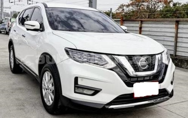 Big with watermark nissan x trail canaries canaries 4537