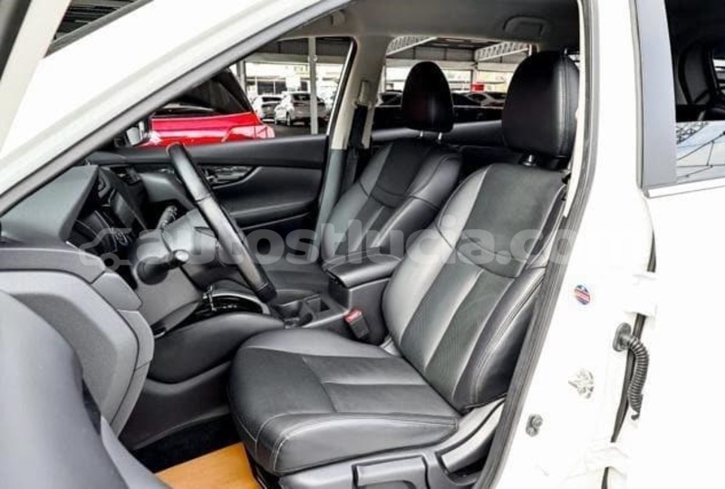 Big with watermark nissan x trail canaries canaries 4537