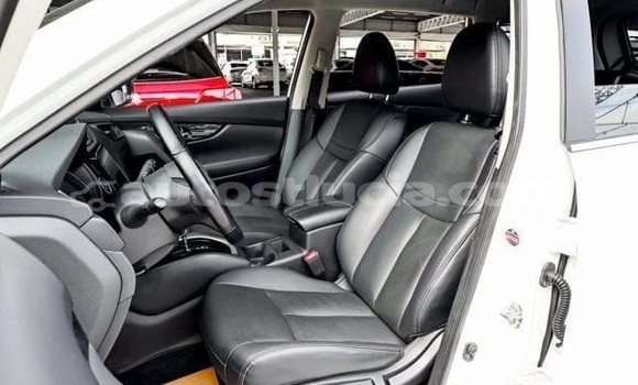 Acheter Occasion Voiture Nissan X–Trail Blanc à Canaries, Canaries Acheter Occasion Voiture Nissan X–Trail Blanc à Canaries, Canaries