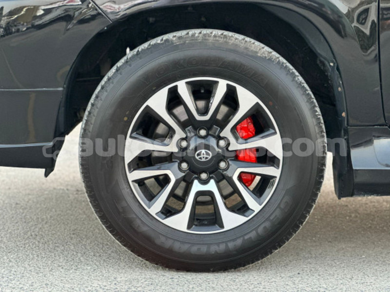 Big with watermark toyota land cruiser prado anse la raye import dubai 4539