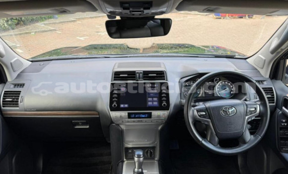 Buy Used Toyota Land Cruiser Prado Black Car in Import - Dubai in Anse-la-Raye Buy Used Toyota Land Cruiser Prado Black Car in Import - Dubai in Anse-la-Raye