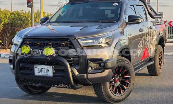 Buy Used Toyota Hilux Black Car in Import - Dubai in Anse-la-Raye Buy Used Toyota Hilux Black Car in Import - Dubai in Anse-la-Raye
