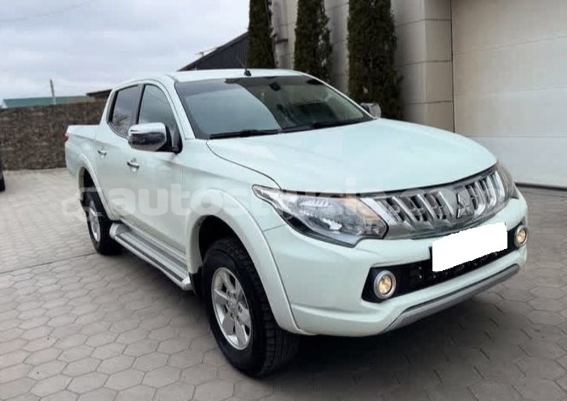 Big with watermark mitsubishi l200 canaries canaries 4546